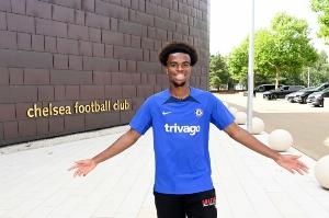 pg电子河南站-德天空：莱比锡已开始商谈引进楚克乌梅卡，愿意出售西蒙斯