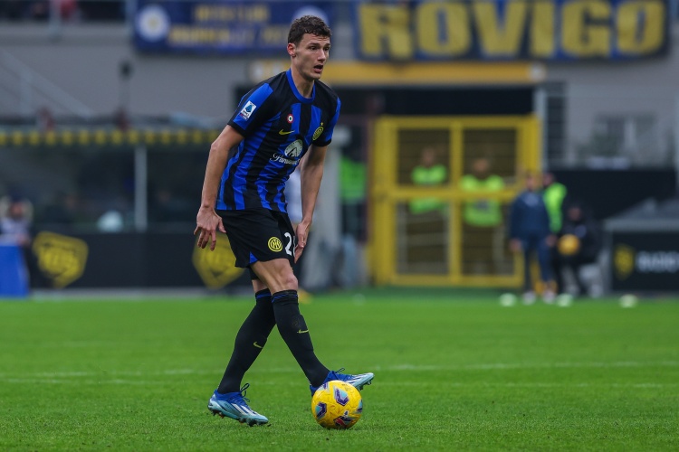 pg电子-记者：里尔正尝试引进国米后卫帕瓦尔，加拉塔萨雷也对其有意