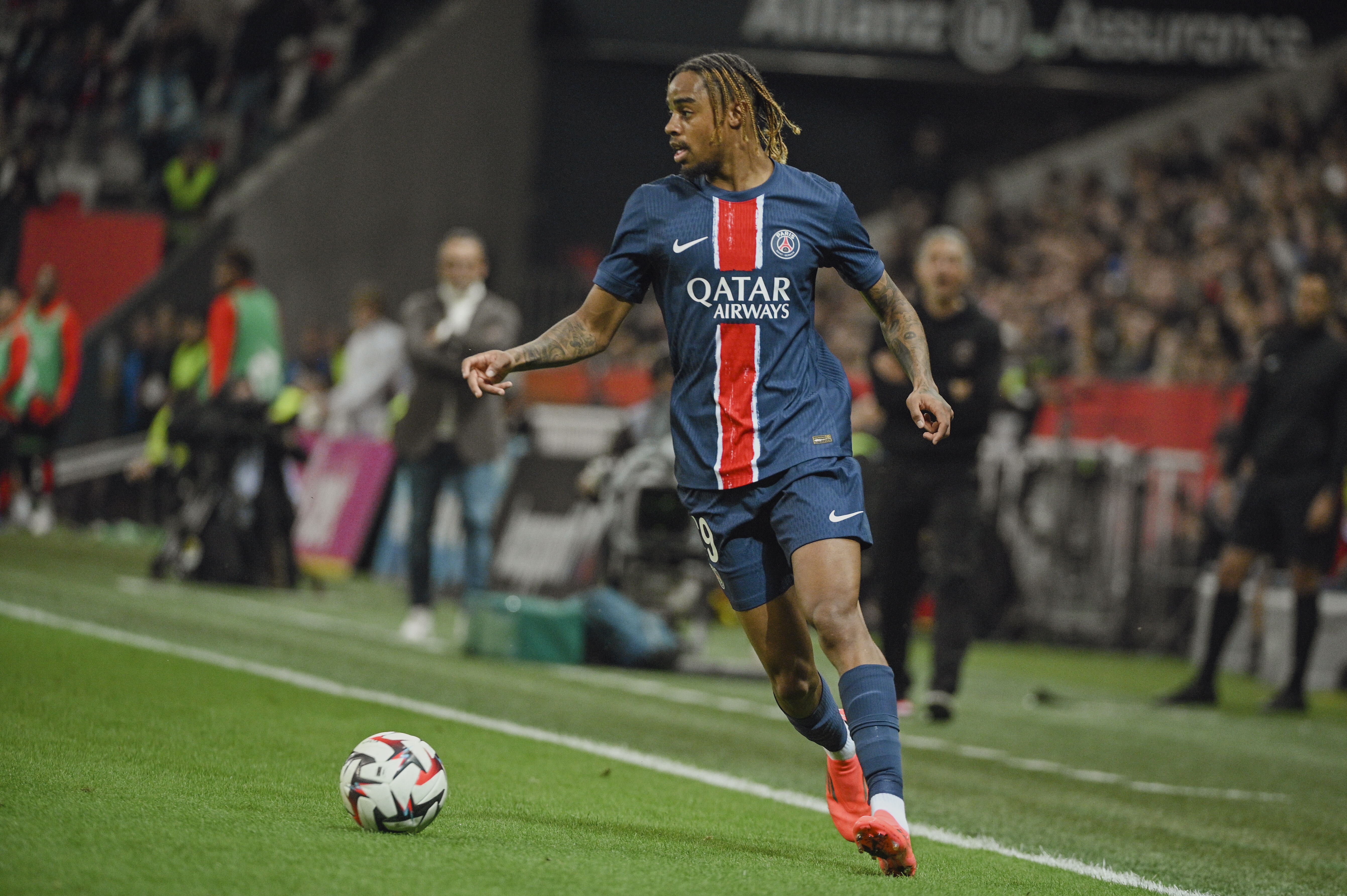 利物浦今夏或追加边锋引援 当前净投入仅为7400万英镑