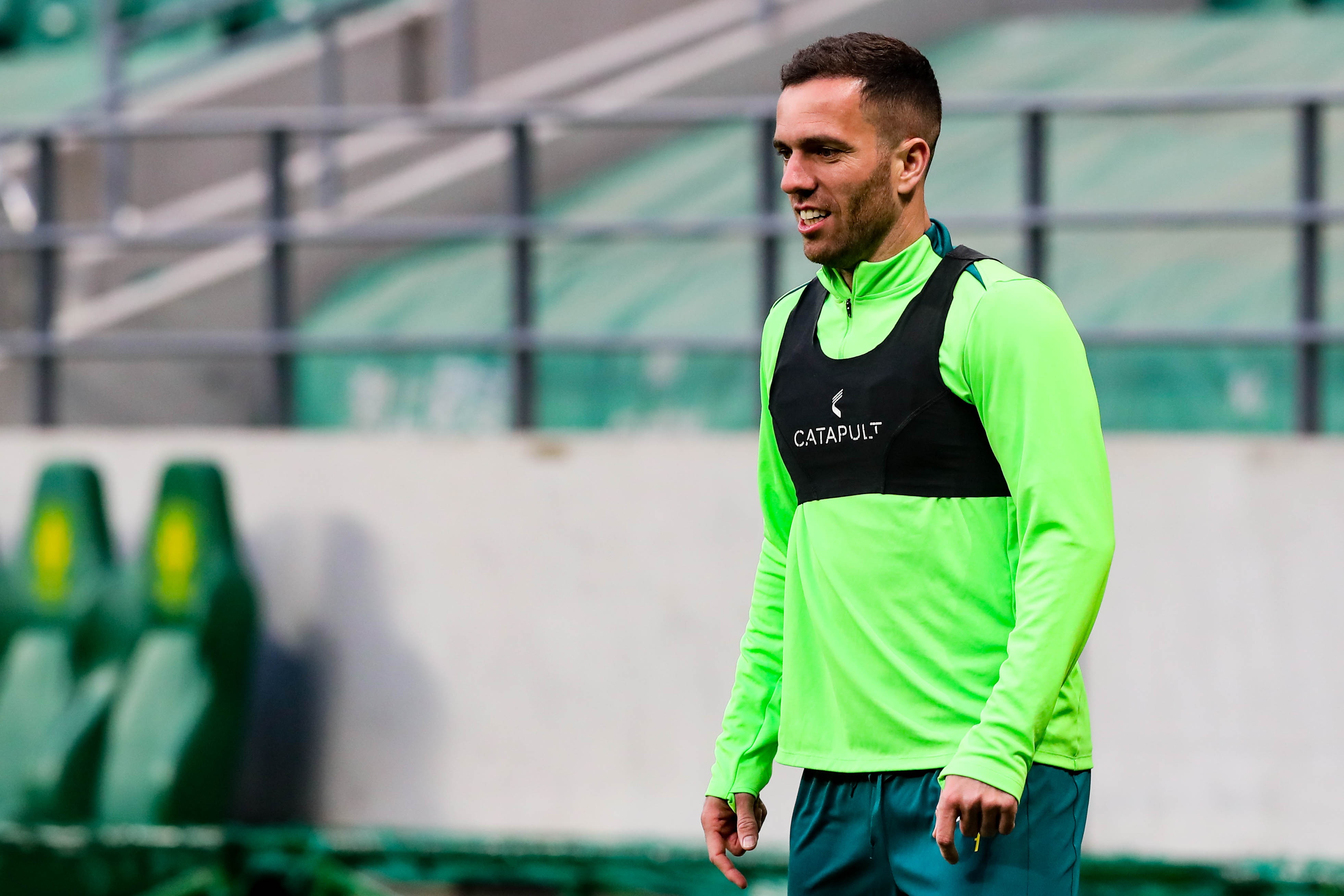 塞尔吉尼奥在中国顶级联赛达成百场出场纪录