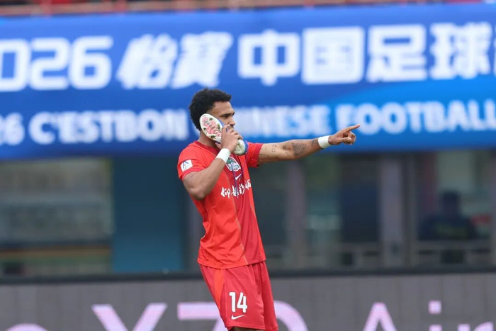 pg电子游戏官网官方网站-姆布拉屡失单刀&amp;amp;破门，河南2比1迎两连胜！玉昆后卫送礼+前锋乌龙！|云南|云南玉昆|纳萨里奥|奥斯卡|张宸梁_新浪体育_新浪新闻